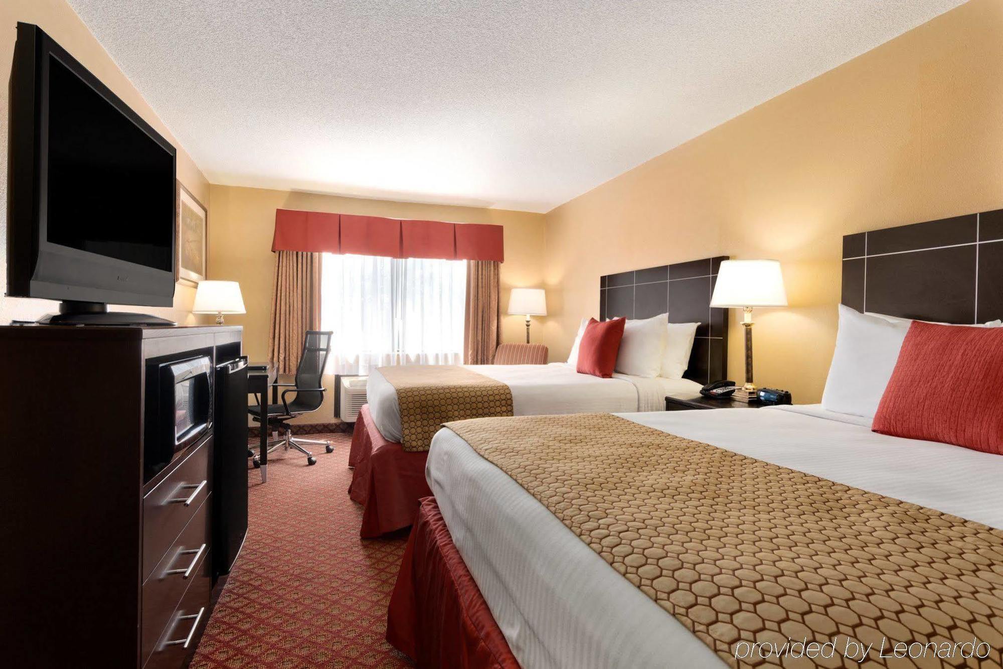 Broadway Inn & Suites Oklahoma City Room photo