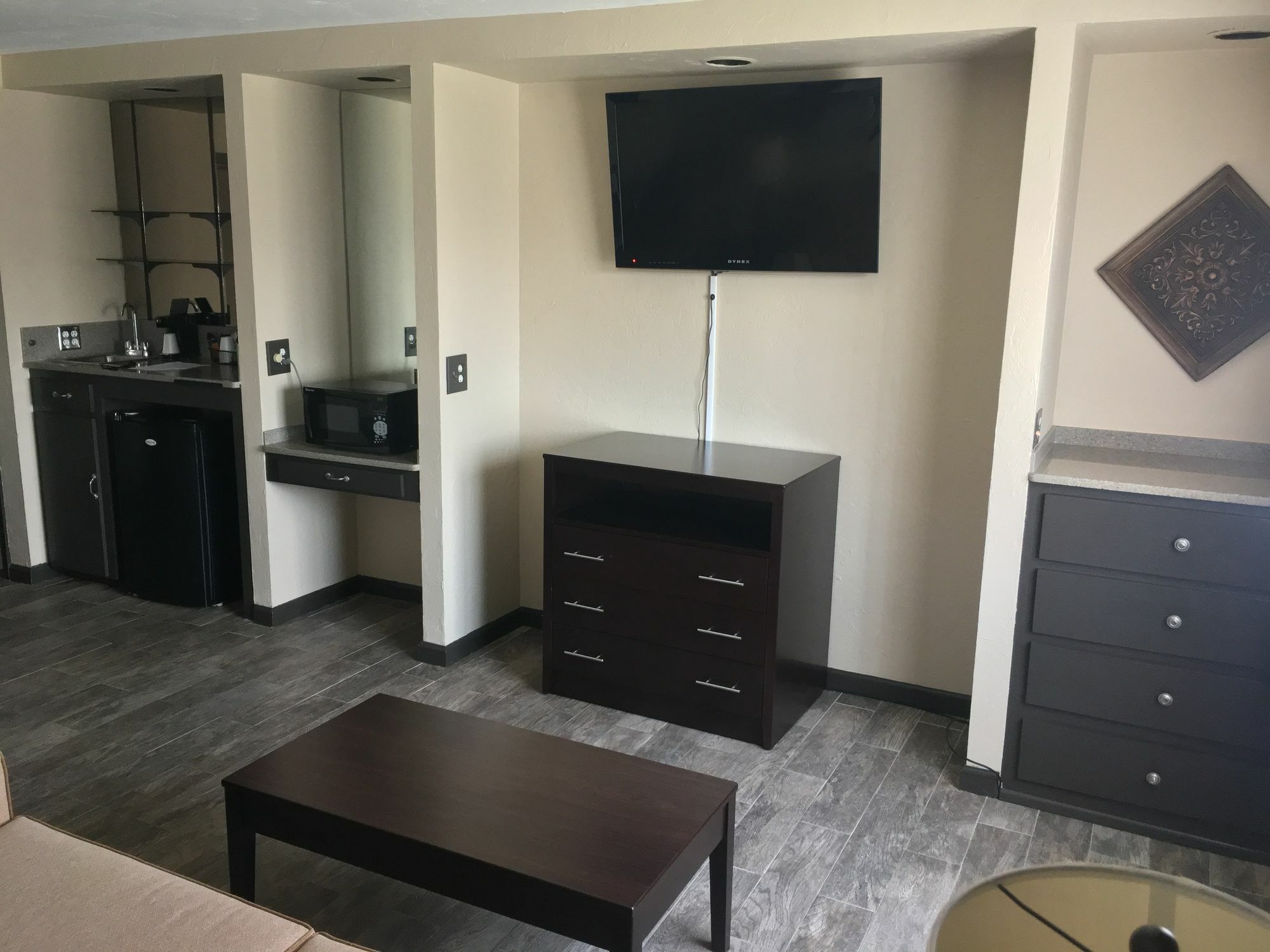 Broadway Inn & Suites Oklahoma City Room photo